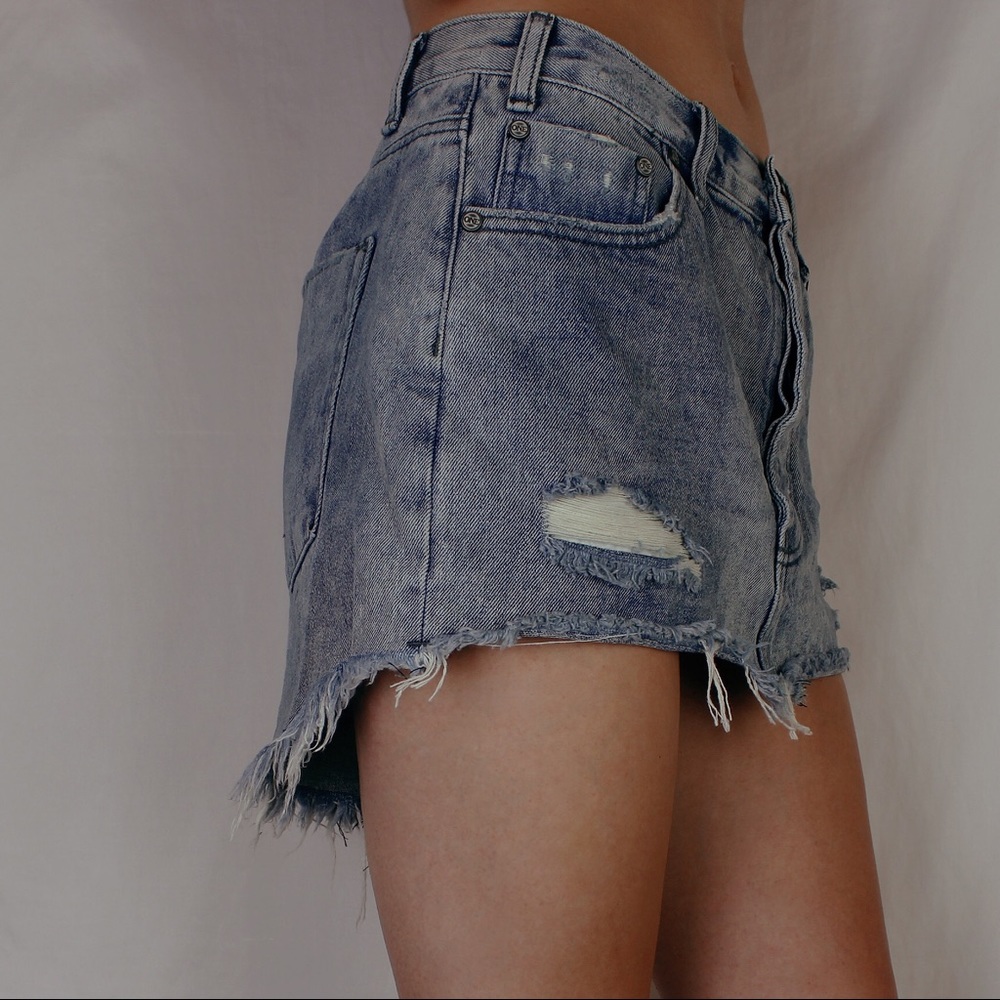 One TeaSpoon Jeans Skirt - Picture 4 of 6